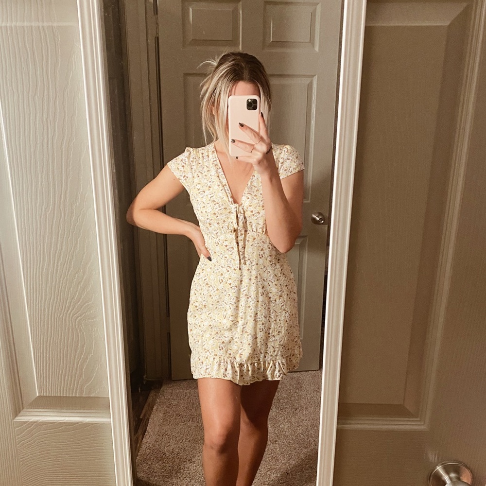 Abercrombie - Yellow Floral Dress